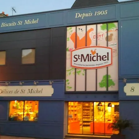 Allee Des Grives Musiciennes Saint-Michel-Chef-Chef